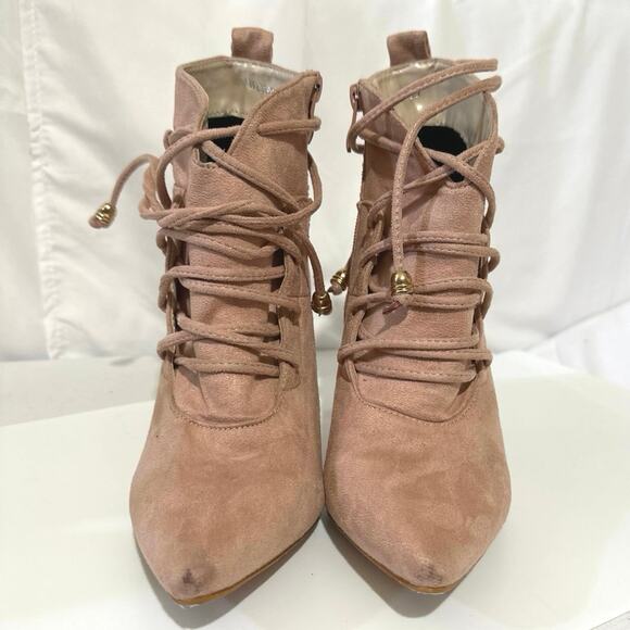 Lala Ikai Light pink suede ankle boots with pointed toe, ties up w/zip Brand new - Picture 5 of 12